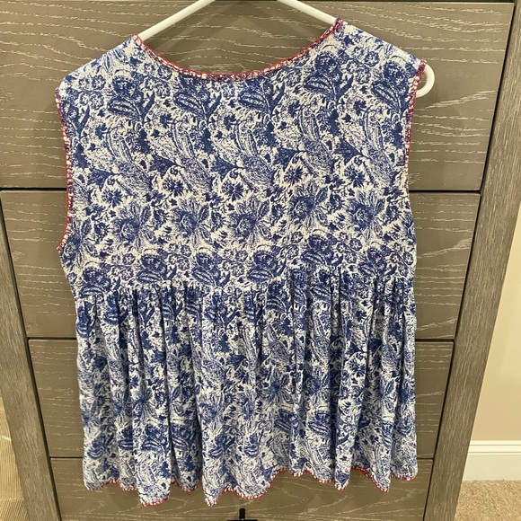 Blouse from vici collection. Size small - Picture 4 of 4